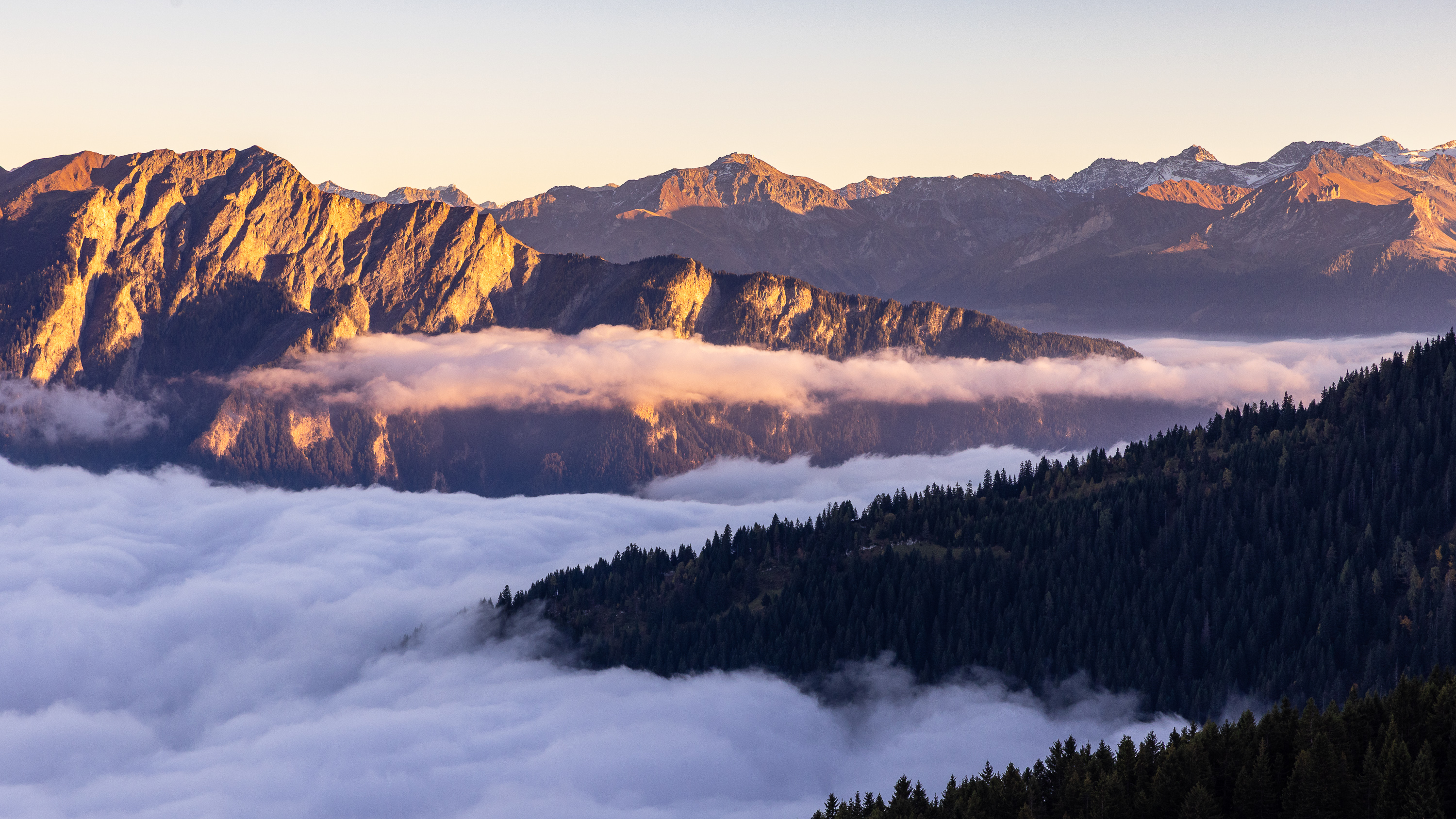 Nebelmeer im Bündner Rheintal