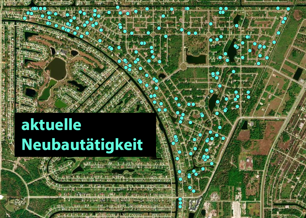 Dieses Bild zeigt eine Luftaufnahme von North Port, im südlichen Teil von Sarasota in direkter Nähe zu Port Charlotte, die von einem großen Wasserkanal durchzogen wird