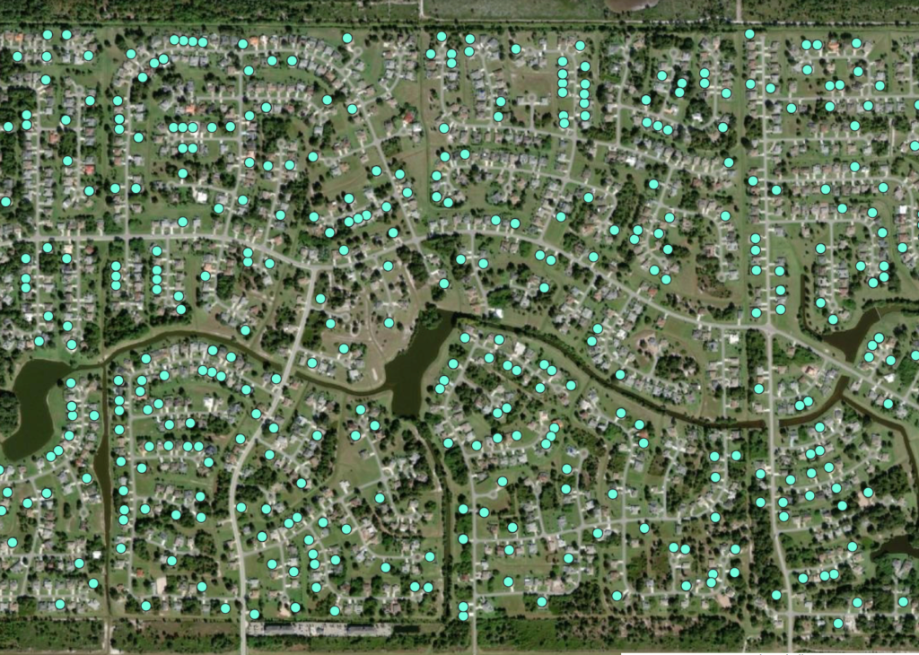 Ein Blick auf Deep Creek. Ein Bestandsgebiet im nordöstlichen Teil von  Charlotte County, in dem der wohlhabende Mittelstand seit ca. 40 Jahren baut und lebt.