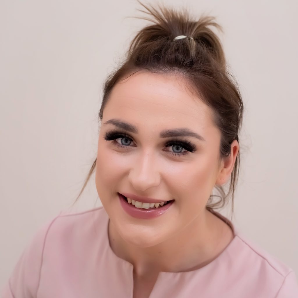 Abbie  Beauty Manager