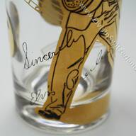 Original 1956 Gold Record Glass (Copyright 1956, Elvis Presley Enterprises). Reproduced and sold as such in the late 80's and early 90's in Memphis in Souvenir Shops (with copyright E.P.E. 1988). This one is the real deal from 1956.