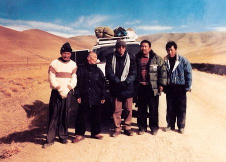 Photograph of Ogyen Trinley Dorje with exfiltration party, 1999