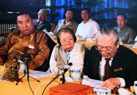 Photograph Choekyi Gyaltsen, Deng Yingchao, and Zhao Puchu, 1987