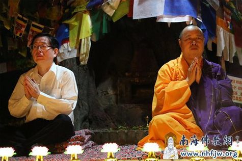 Photograph of Wang Zuo’an and Yin Shun, 2015