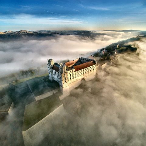 Willibaldsburg im Nebel Quelle: Tourist Information Eichstätt @ Jürgen Isl