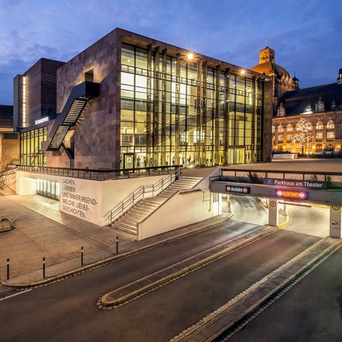 Staatstheater Nürnberg Schauspielhaus Opernhaus außen © Matthias Dengler Quelle: Staatstheater Nürnberg