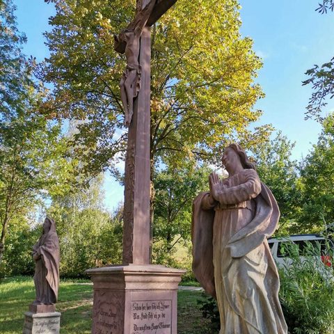 Obersinn - Kreuzigungsgruppe © Verwaltungsgemeinschaft Burgsinn