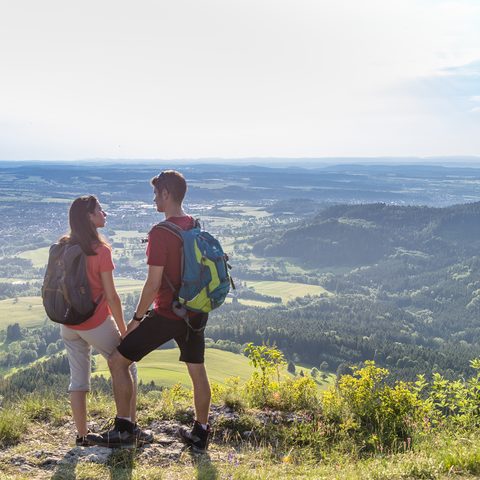 Aussicht am Böllat © TMBW, Foto: Gregor Lengler Quelle: Schwäbische Alb Tourismusverband e. V. 