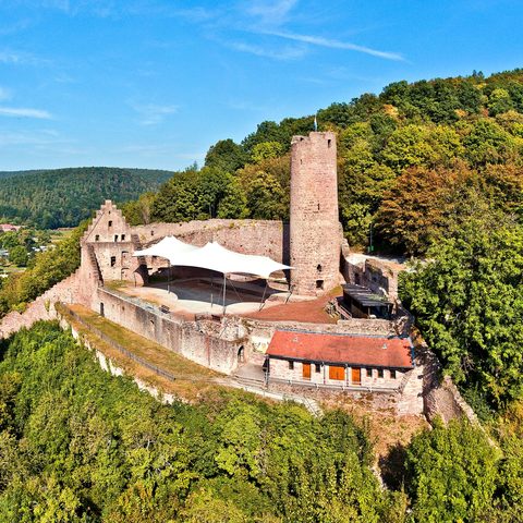 Scherenburg Quelle: Tourist-Information Gemünden a.Main     
