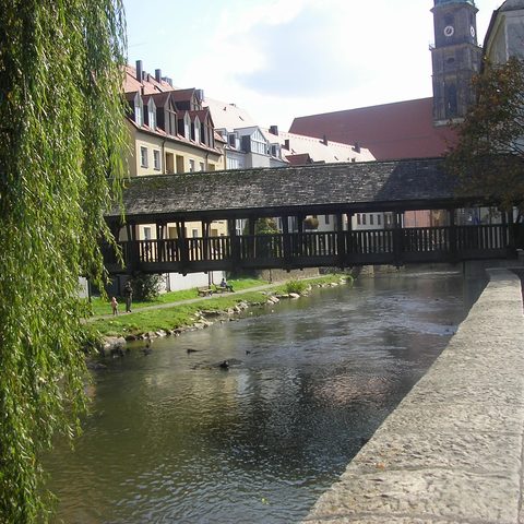Amberg Vils Altstadt Foto Landkreis Amberg-Sulzbach Quelle: Tourismusverbandes Ostbayern e.V.