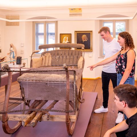 Theres-Neumann-Museum   / Konnersreuth
 © Theres-Neumann-Museum  / Informations- und Begegnungszentrum Schafferhof