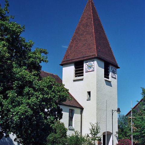 
Kath. Kirche St. Walburga Quelle: Altmühlsee Informationszentrum Touristbüro
