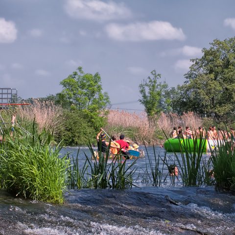 Stadt Oettingen Freibad @ Werner Rensing Quelle: Tourist-Information Oettingen 
