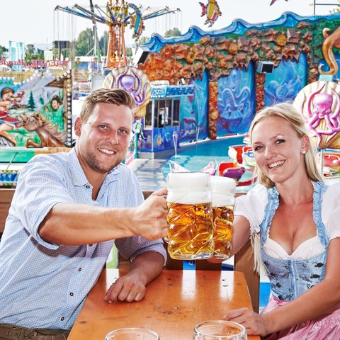 Gäubodenvolksfest Bayerisches Thermenland Helmut Weishaeupl- Quelle: Tourismusverbandes Ostbayern e.V.