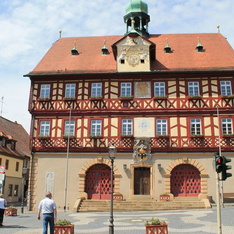 Bad Staffelstein Rathaus Bildrechte: Kur & Tourismus Service Bad Staffelstein 