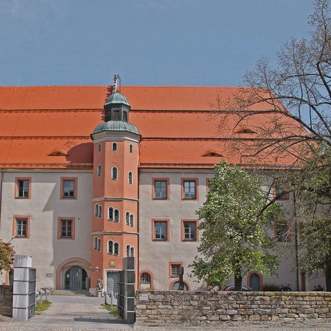 Pfalzgrafenschloß am Residenzplatz Bildnachweis Birgit Gehrmann Quelle: Amt für Touristik -Tourist-Information - Stadt Neumarkt i.d.OPf. 