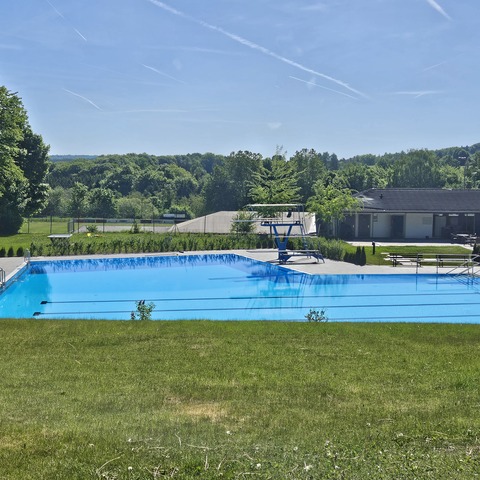 Waldschwimmbad © Gemeinde Hosenfeld