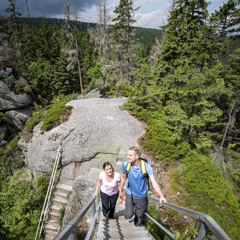 Auf dem Weissmainfelsen Quelle: Tourismuszentrale-Fichtelgebirge Florian-Trykowski