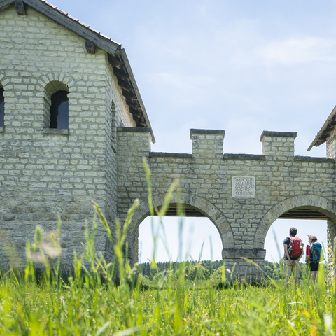 Pfünz Kastell Vetoniana Nordtor 
 ©Naturpark Altmühltal | Fotograf Dietmar Denger