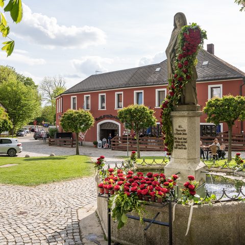 Konnersreuth © Theres-Neumann-Museum  / Informations- und Begegnungszentrum Schafferhof