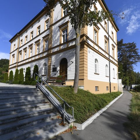 Rathaus Burgau Foto: wz-foto Quelle: Stadt Burgau - Kulturamt