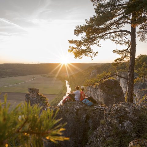 Arnsberger Leite mit Menschen Quelle: Informationszentrum NATURPARK ALTMÜHLTAL (BgA)