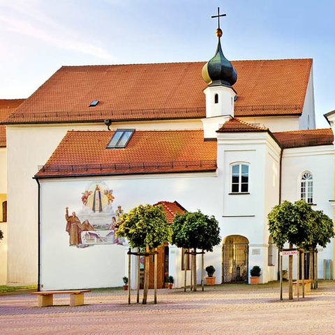 Ludwigstor und Loretokapelle Quelle: Verwaltungsgemeinschaft Türkheim