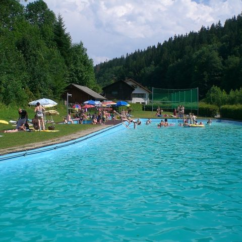 Buchenberg Freibad Kreuzthal Quelle: Allgäuer Seenland 