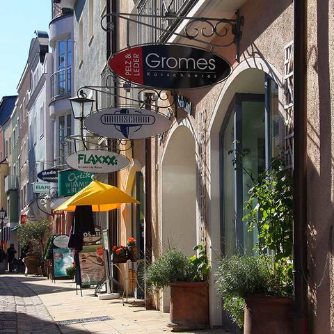 Schaumburger-Straße-Traunstein-©Monika-Seidl