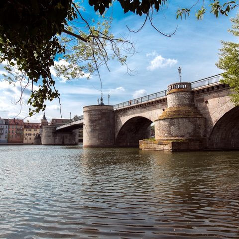 Alte Mainbrücke © Viktor Meschko Quelle: Touristinfo Stadt Kitzingen
