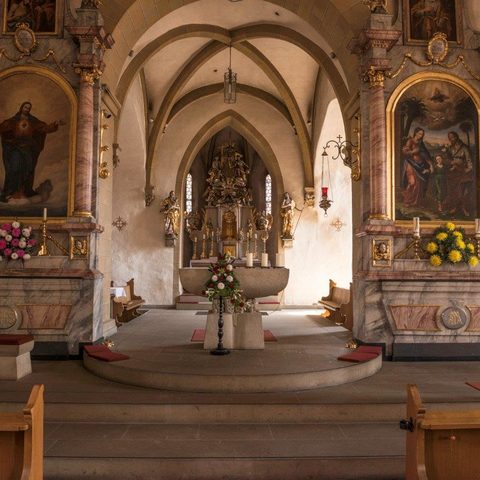 Stadtpfarrkirche St. Kilian Innenansicht Quelle: Stadt Röttingen  Foto: H-J Hummel