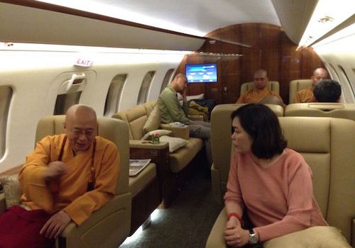 Photograph of Hai Tao with Loo Chooi Ting, 2015