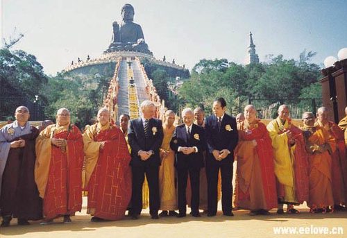 Photograph of Zhao Puchu and dignitaries in Hong Kong, 1993