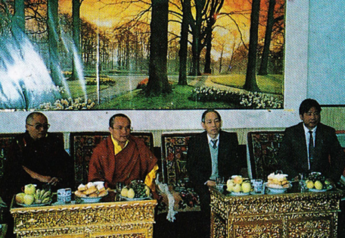 Photograph of Choekyi Gyaltsen and Zhao Puchu, 1983