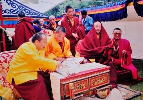 Photograph of Zhongba and Ogyen Trinley Dorje, 1999