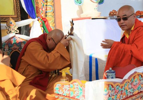 Photograph of Hai Tao and Jamgoen Lama, 2015