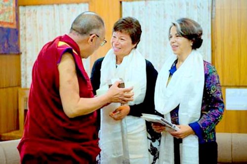 Photograph of Valerie Jarrett, Maria Otero, and Dalai Lama, 2009