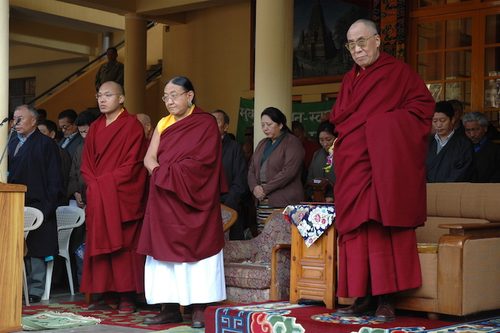 Photograph of Dalai Lama, Karmapa Ogen Trinley Dorje, Sakya Trizin, 2008