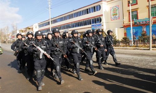 Photograph of police in Ngaba, 2011