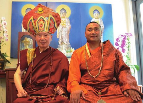 Photograph of Chin Kung and Dongbao Zhongba, 2012