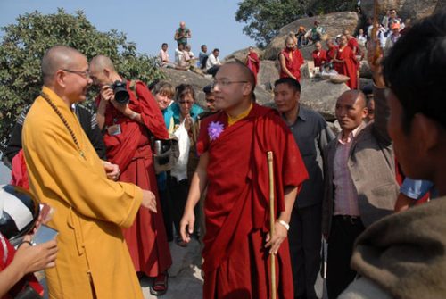 Photograph of Ching Yao and Karmapa Ogyen Trinley Dorje, 2009