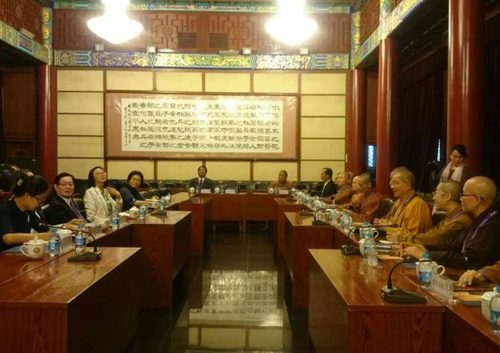 Photograph of SARA meeting with Ching Yao, 2015c