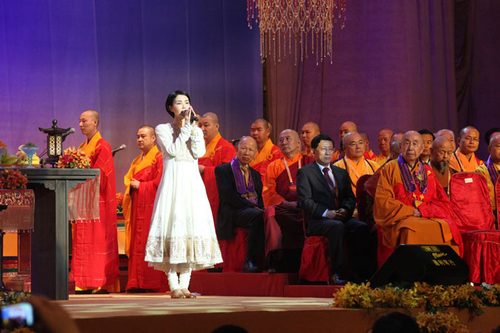 Photograph of Faye Wong at WBF3, 2012