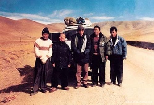 Photograph exfiltration group, 1999