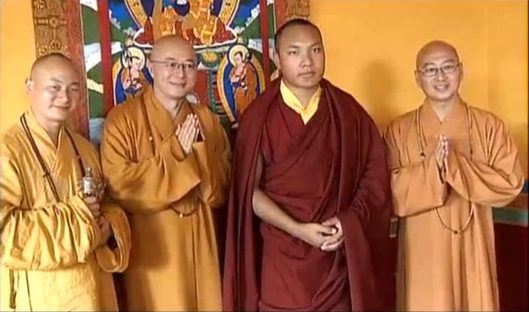 Photograph of Chuan Xi, Hai Tao, Karmapa Ogyen Trinley Dorje, Su Quan, 2005