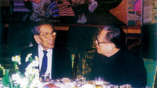 Photograph of Ngapoi Ngawang Jigme and Jiang Zemin, 1992