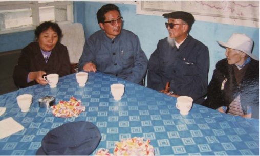 Photograph of Jia Qinglin and CAPDTC delegates, 2010