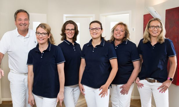 Dr. Wegdell Hamburg Teamfoto