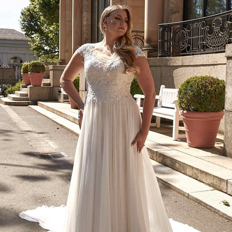 Madonna by Diane Legrand