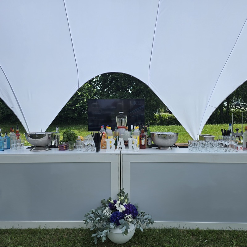 Cocktailbar Dachterrasse